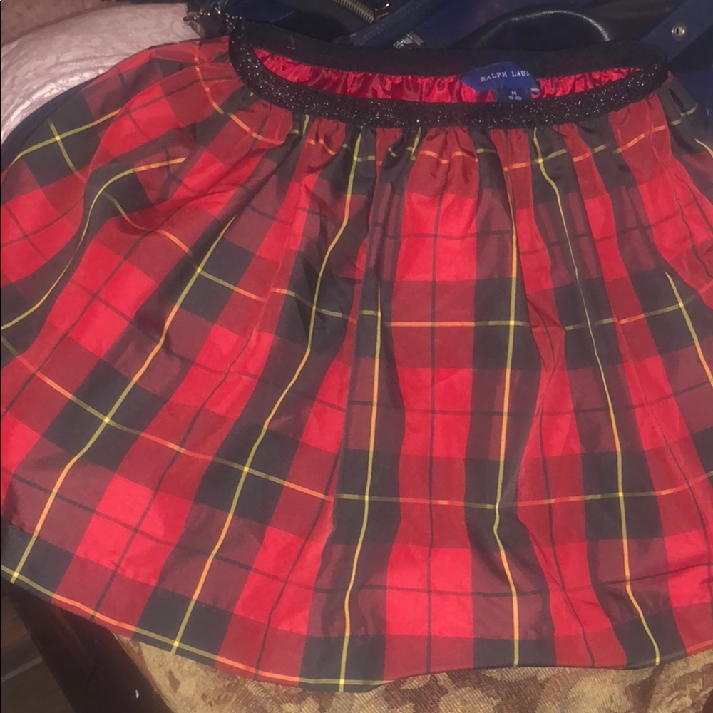 Ralph Lauren skirt shimmery elastic around waist.